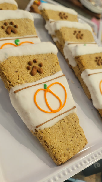 PUMPKIN SPICE PUPPACHINO COOKIES